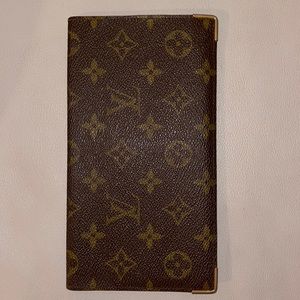 Louis Vuitton long fold wallet